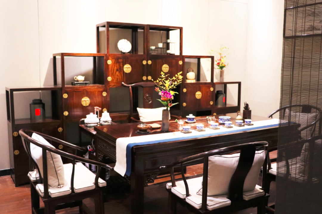 漢唐參展國(guó)際名家具展紀(jì)實(shí)插圖5 漢唐參展國(guó)際名家具展紀(jì)實(shí)插圖5
