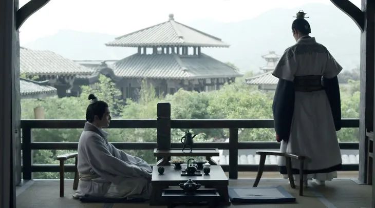 為不想正坐的人，量身設(shè)計一把躺坐小椅插圖5